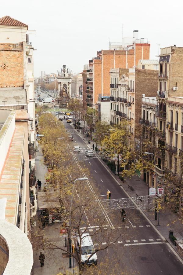 Casa Felipa Plaza Espana Барселона Экстерьер фото